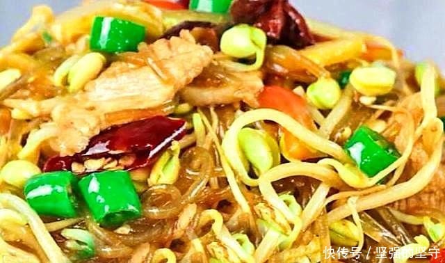 豆芽菜炒粉条,好吃有诀窍,记住这两点,清脆劲道不坨块