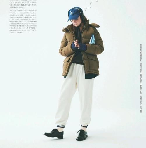 熟龄女人应该试试日系内搭，清爽简单却也精致，新年提升穿搭质感