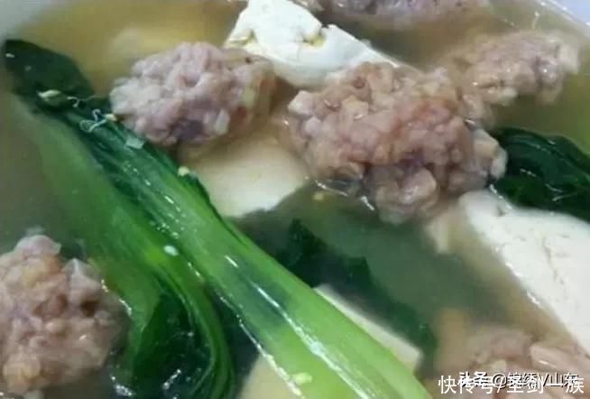 鸡爪|酒席厨子教你12道宴客菜，做法简单又家常，柔嫩味美，大方有面