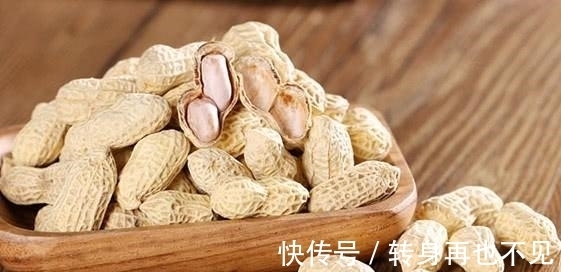 血管|花生和一种食物搭配,清洁血管防血栓,血压悄悄降