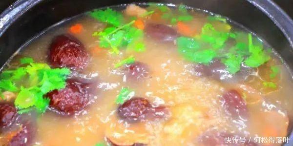 下肚|冬天一定要常吃这种肉!连汤下肚鲜香御寒,手脚都不冰凉了