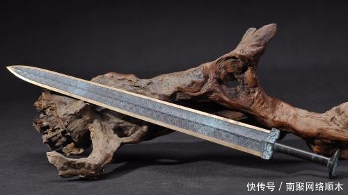 家里|越王勾践剑能够削铁无声?如果放到现在,甚至还不如家里的菜刀