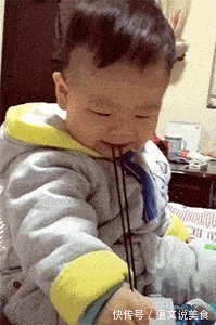 |搞笑GIF:为什么看到他摔倒,心里会莫名地舒爽呢