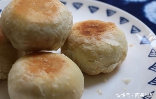 油酥|中秋月饼不用买了，教你月饼做法，一看就会，干净卫生又好吃