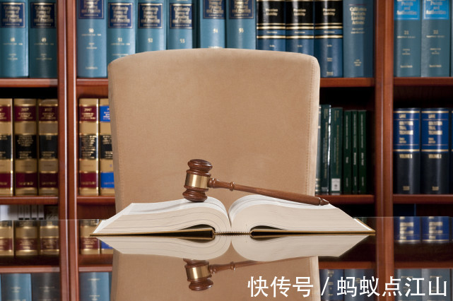 律所|蚂蚁全媒体中心刘鑫炜解答：实习律师如何在律所快速提升自己？