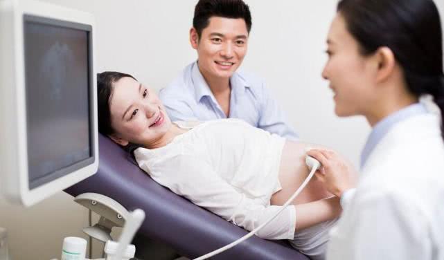 检查|夫妻结婚一年没有怀孕,妇科检查完,男子泪目无言以对