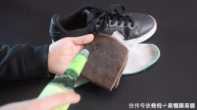 鞋子|把它撒在鞋子里,无论多臭的鞋,几分钟去除臭味,穿一天没臭味