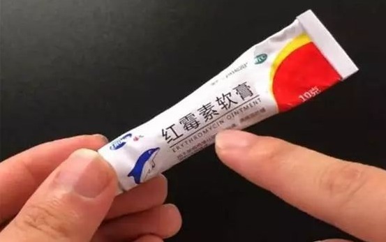 红霉素|红霉素睡前抹一抹,醒来皮肤“重回十八”,尤其女性要了解