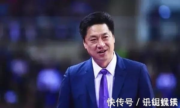 赛会制|男篮国手宣布退役,球衣将在北控退役,已成马布里首席助教