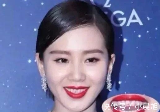杨思琦|掉假睫毛睁不开眼、口红粘牙不敢张嘴,细数女明星妆容尴尬时刻