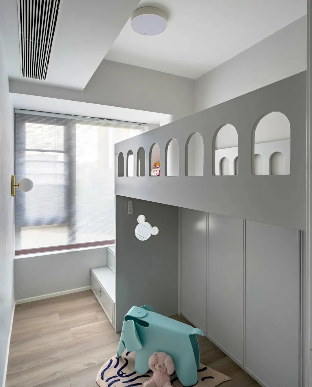 收纳|案例分享▏102㎡精致温馨三居,简约实用又富有小资情调的家