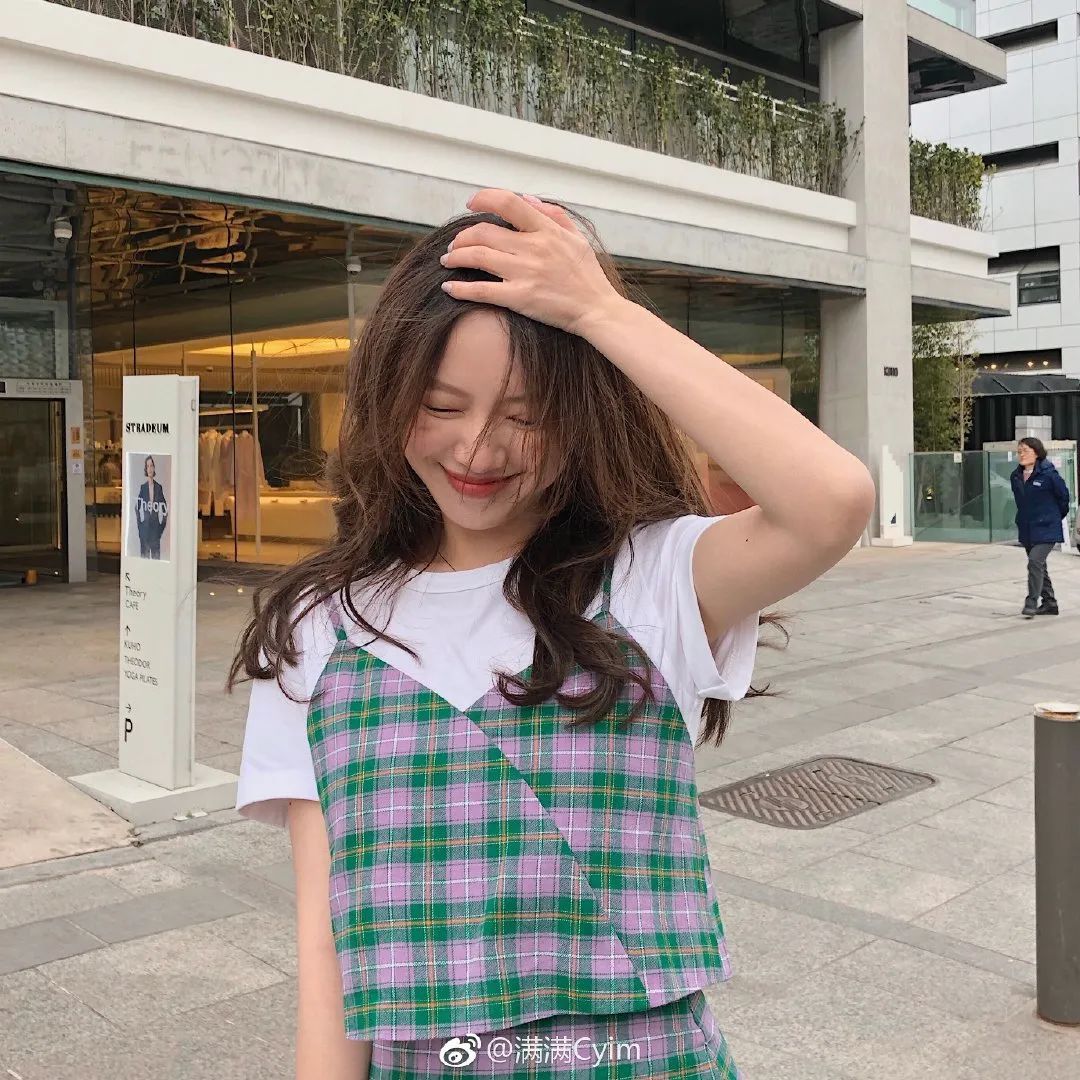 cp|衬衫+裙子、T恤+半裙=小个子夏秋王炸CP，巨洋气