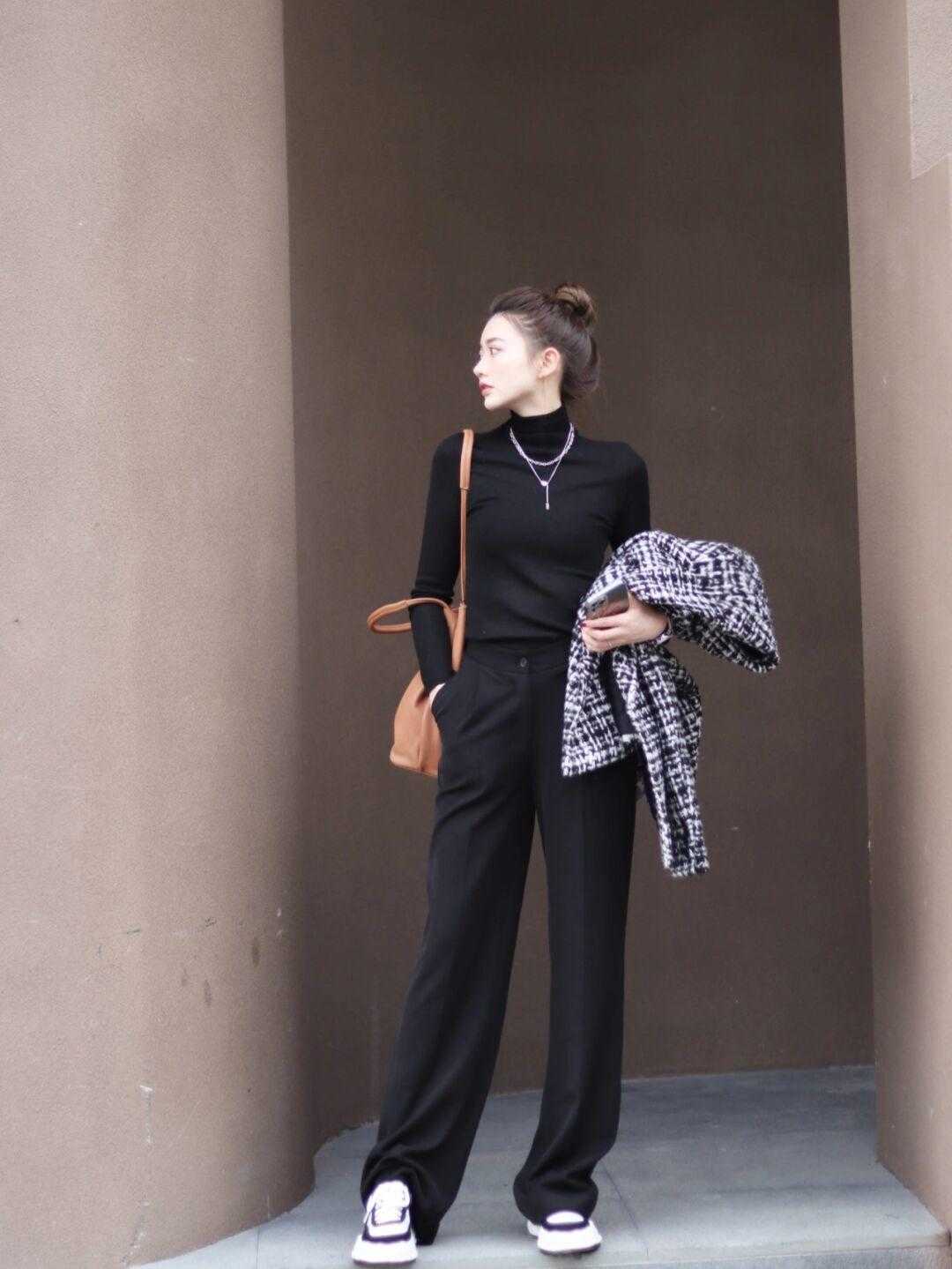 小姐姐|天冷建议买这3条裤子,遮肉保暖还百搭,梨形身材的女生快入手