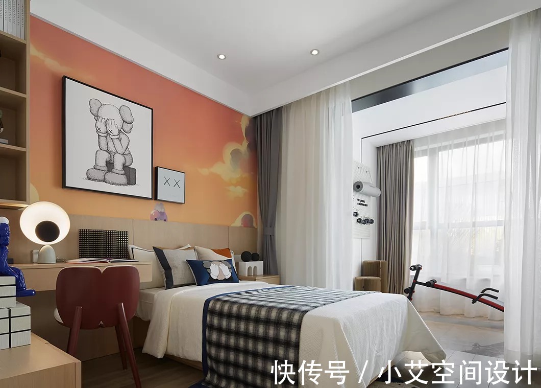 故宫红|116平软装设计,营造出安逸舒适的氛围