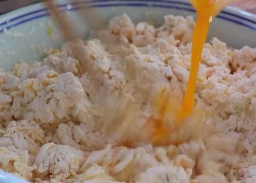 好吃|居家自制好吃的南瓜手抓饼,烹饪简单,营养美味,孩子爱吃的早餐