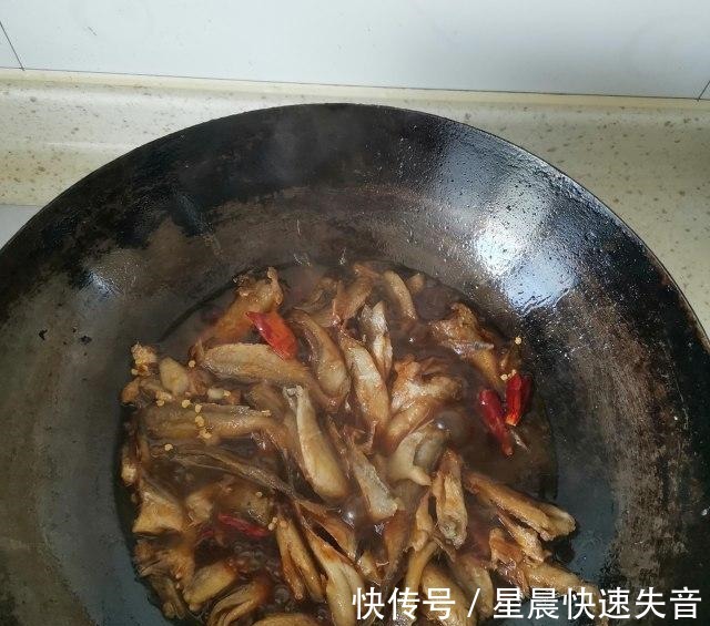 下饭|红烧小鱼,鱼肉鲜嫩,美味下饭!