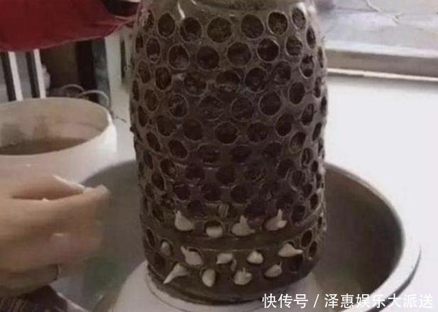 种植|厨房的“空油桶”留着,拿来“剪2刀”,变成“种菜容器”,值!