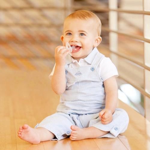 妈妈|宝宝发热怎么办，妈妈用这样的手法可让宝宝轻松退热