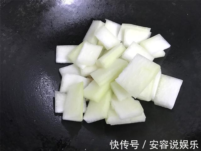 夏天,吃大鱼大肉不如喝此汤,清热解暑,鲜美营养,老少皆宜