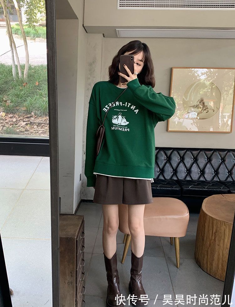 减龄 终于找到适合小个子女生的开春搭配，四种简单的方式，时尚又减龄