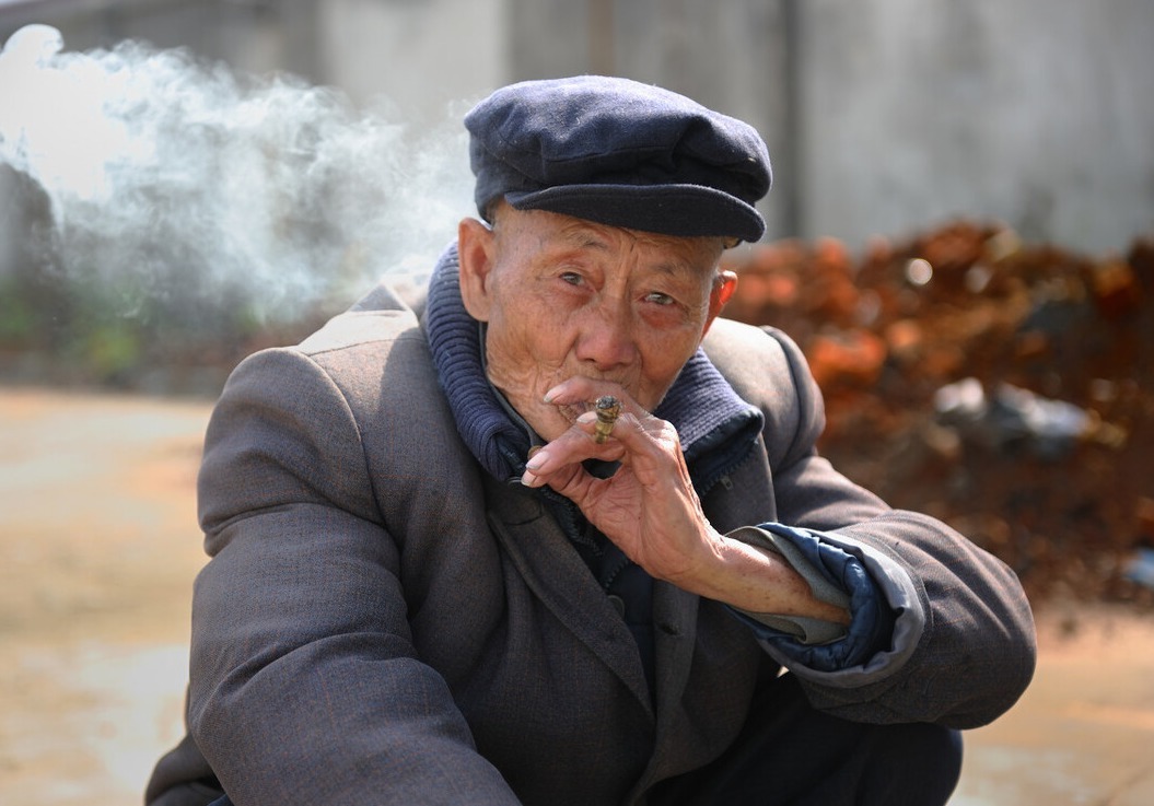 癌细胞|85岁癌症老人,身体一天比一天好,3种食物功不可没