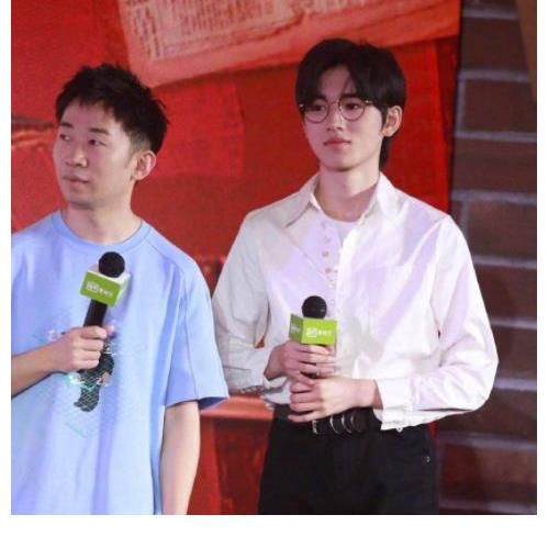 時代少年團|楊迪好煩？多次“嫌棄”時代少年團的他，不再是歡樂喜劇人？