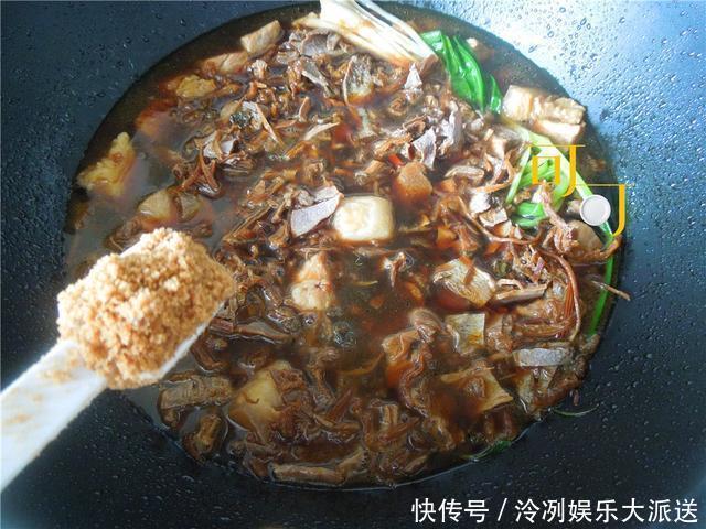 梅干菜烧肉|南方人梅干菜从来不做扣肉,这么烧才是最经典的味道,下饭好菜