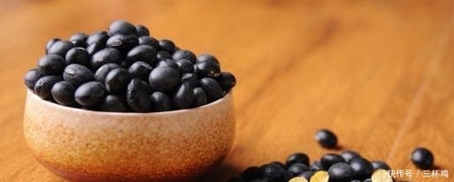 排肝毒,黑豆甘草茶最管用