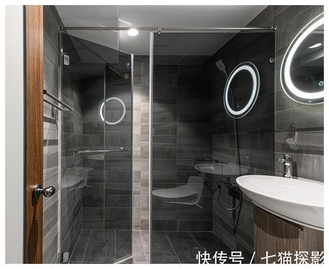 客厅|30年老屋华丽变身,99㎡,这么独特的玄关设计第一次见,太高级!