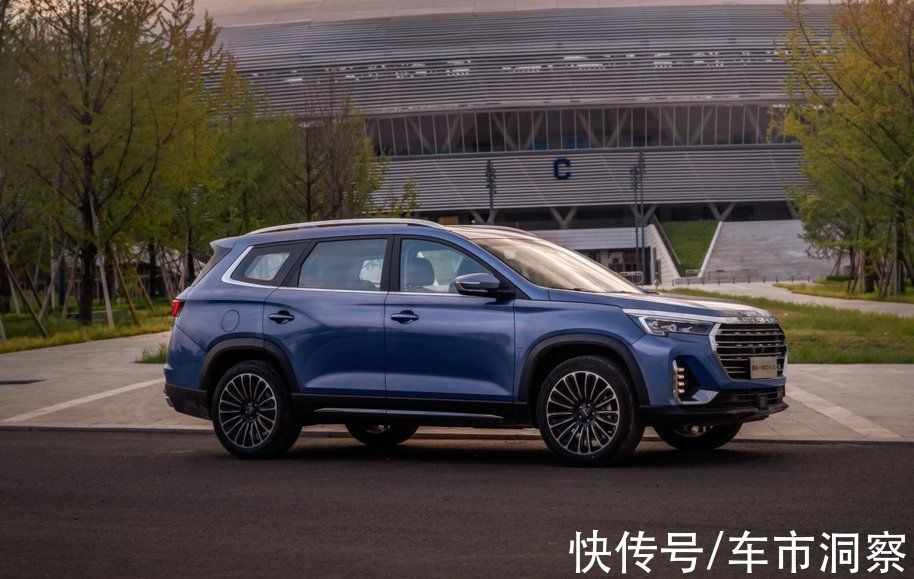 缸内直喷|10.19万起“洋房 府邸 庭院 别墅 庄园”随心选 捷途X90 PLUS欢乐 上市