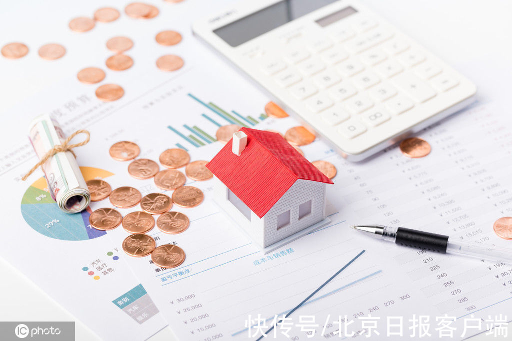 房产|房产中介争相“转行”融入社区，他们在盘算着什么？