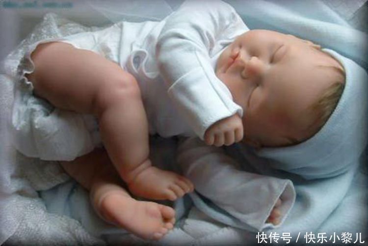 宝宝睡觉也有“最佳时间”？睡对了，促进娃大脑发育，长大更聪明