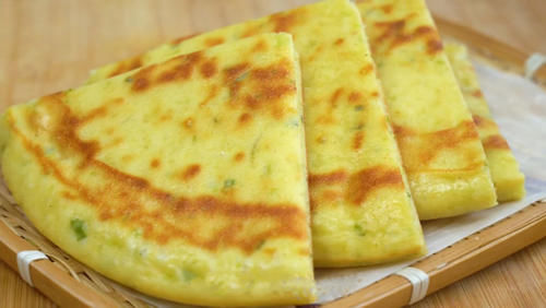  发面饼|咱们的发面饼就做好了，手不沾面不揉面，松软又好吃，让内部也完全熟透