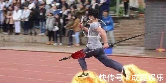 |夫妻搞笑段子:我们有钱人,无非是为了寻个乐子!