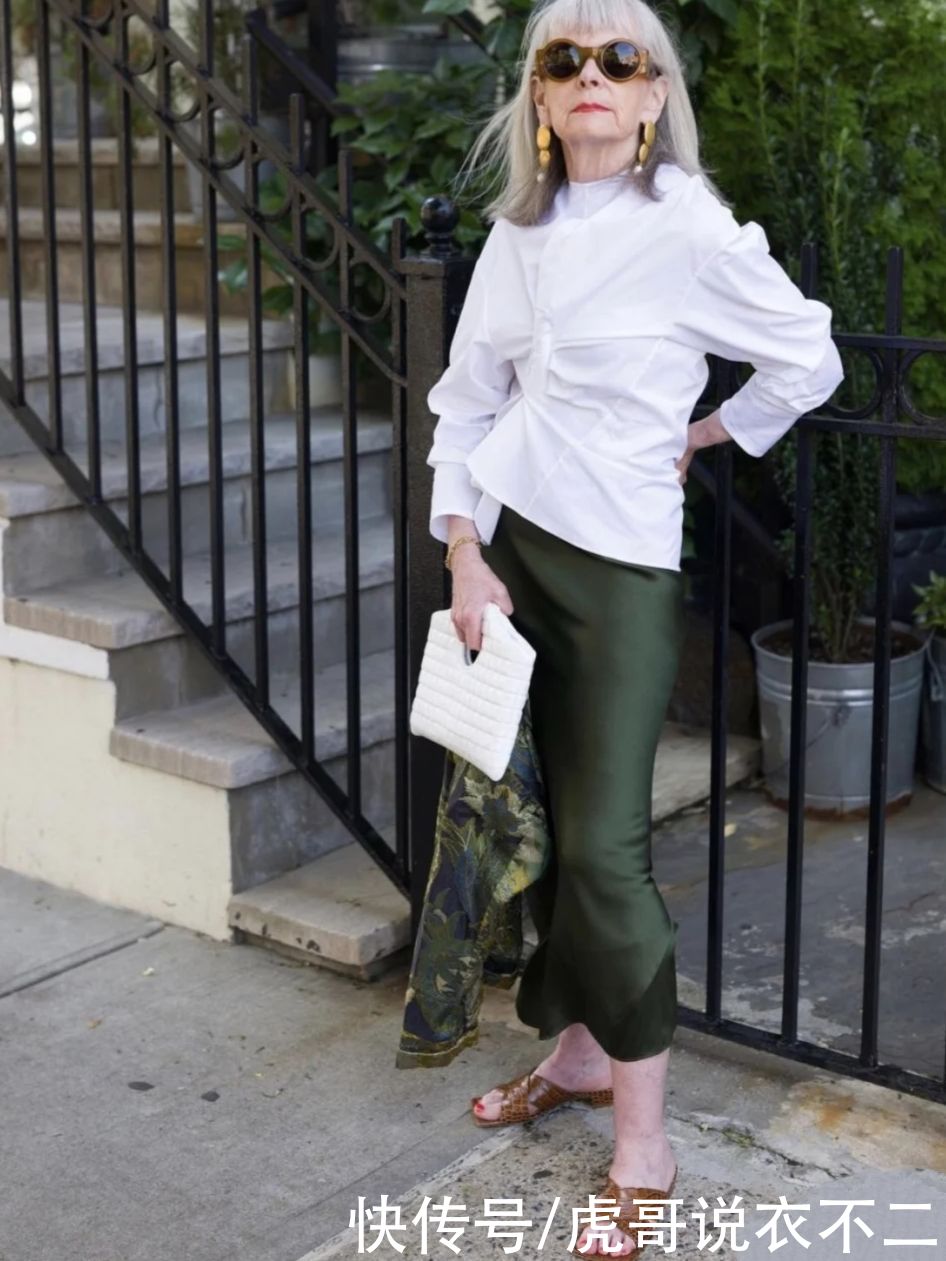 奶奶|年过六十摩登不减,这位67岁奶奶才是真正的时髦精,美得优雅自信