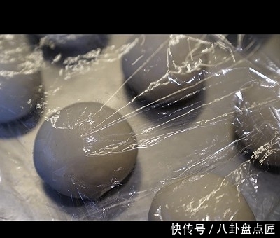 芒果冰心面包的做法