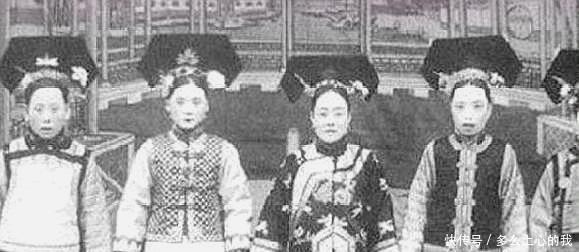 溥仪|清朝灭亡后,那些宫女去了哪里有的继续为奴,有的走向不归路!