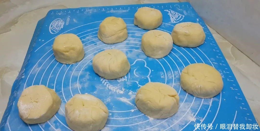 面包|烧饼这样做才过瘾,加2根山药,比面包油条还香,真的太好吃了