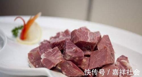 豆腐|聪明人都在吃三种食物,美白护肤,滋润身体,有益健康