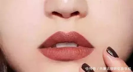 适合淡妆素颜的唇色!还超级显白!