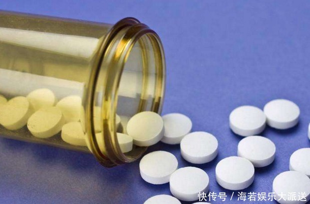 阿司匹林|“山茶花”爱掉叶,快换掉盆土,再撒点“这玩意”,不久就能恢复