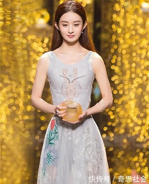 星光大賞最新排名!肖戰(zhàn),王一博爭第一,趙麗穎名次讓人想不到