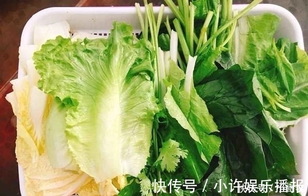 聪明人吃火锅会这样吃,老板一看就知道是行家,不敢怠慢