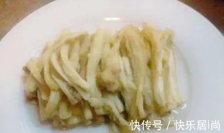蒜泥|蒜泥蒸茄子,简单一蒸绵软味美,不用过油,营养更健康,真好吃!