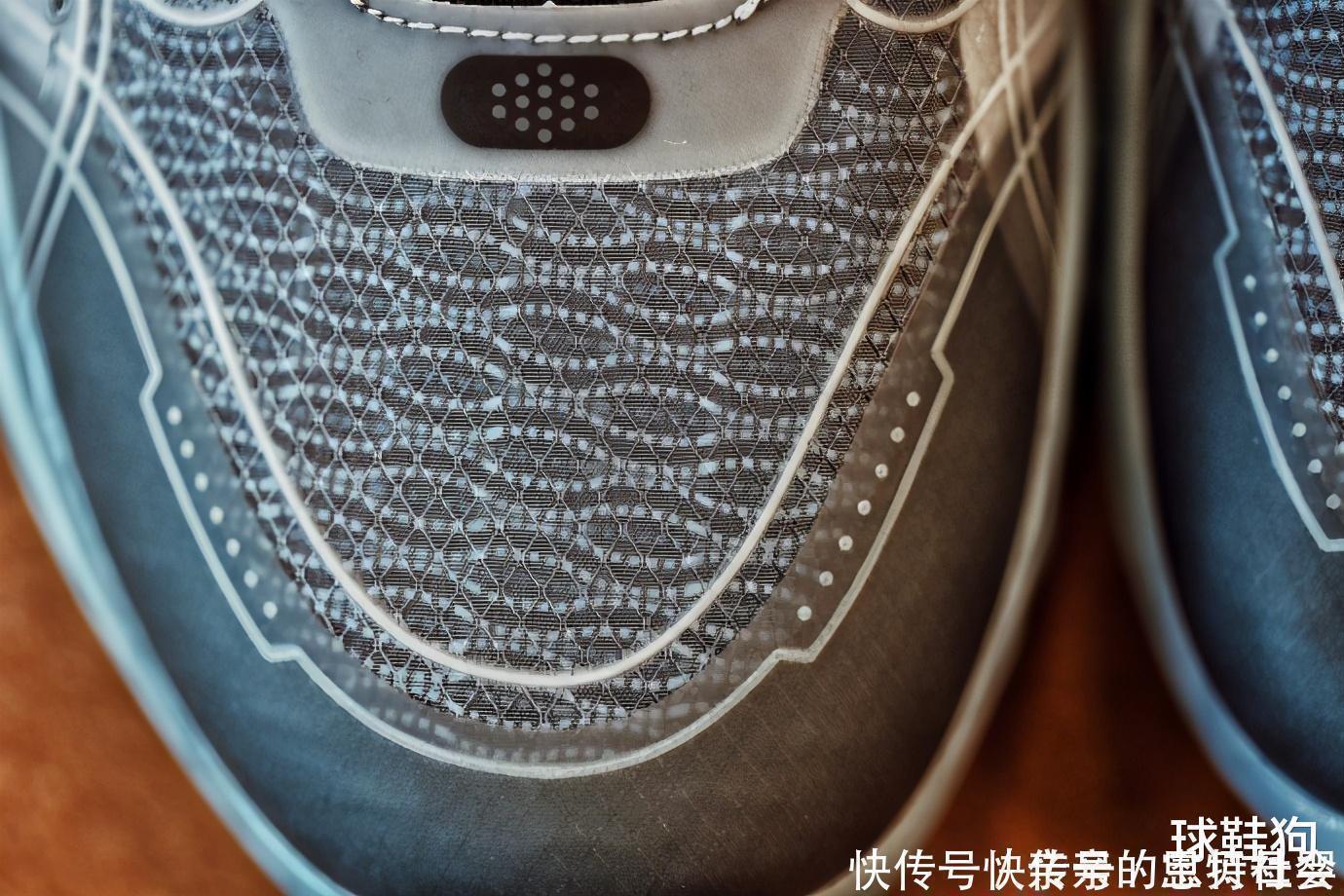 配色 驭帅14再曝新配色,换上耐克的大勾子,不得卖2000元