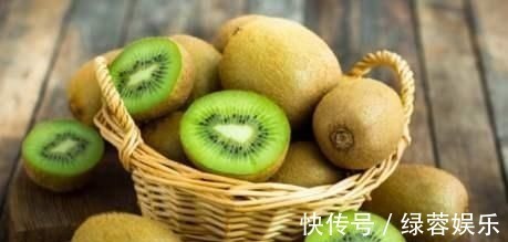 鲜榨橙汁|高血压最怕的三种“解药”,家家户户都有,控制血压全靠它