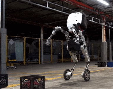 波士顿动力机器人进工厂“搬砖”！1小时搬800箱，16小时不用续航