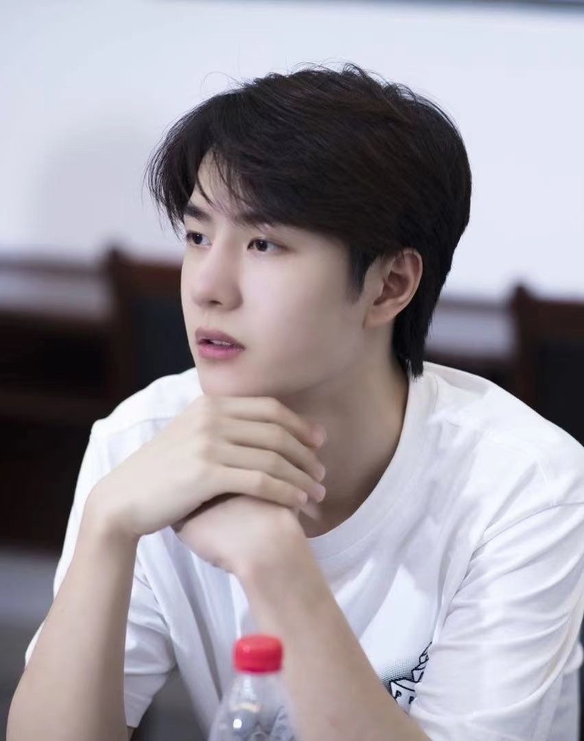 王一博《冰雨火》5月播出！删改3次终过审，题材敏感也坚持上星