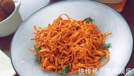 孩子|小姑子来做客，我做一桌菜招待，等哄完孩子出来一看，我怒掀桌子