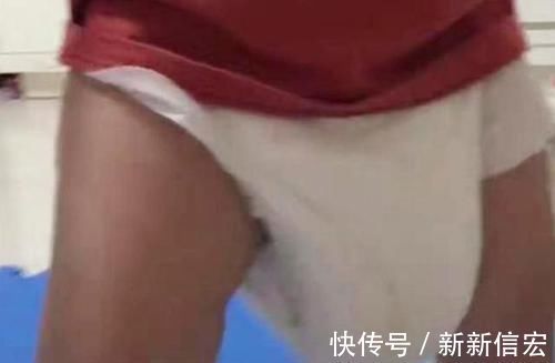 混不吝|宝爸带娃,孩子尿不湿装了近2斤让宝妈心疼,宝爸:我该得到表扬